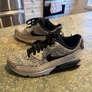 Women’s Air Max 90 Premium 'Safari' Size 7.5